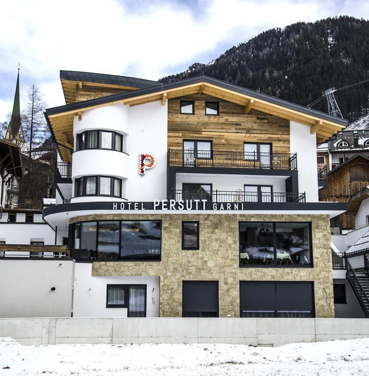 Hotel Garni Persutt Ischgl Exteriör bild