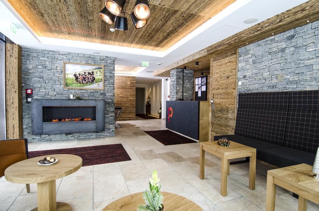 Hotel Garni Persutt Ischgl Exteriör bild