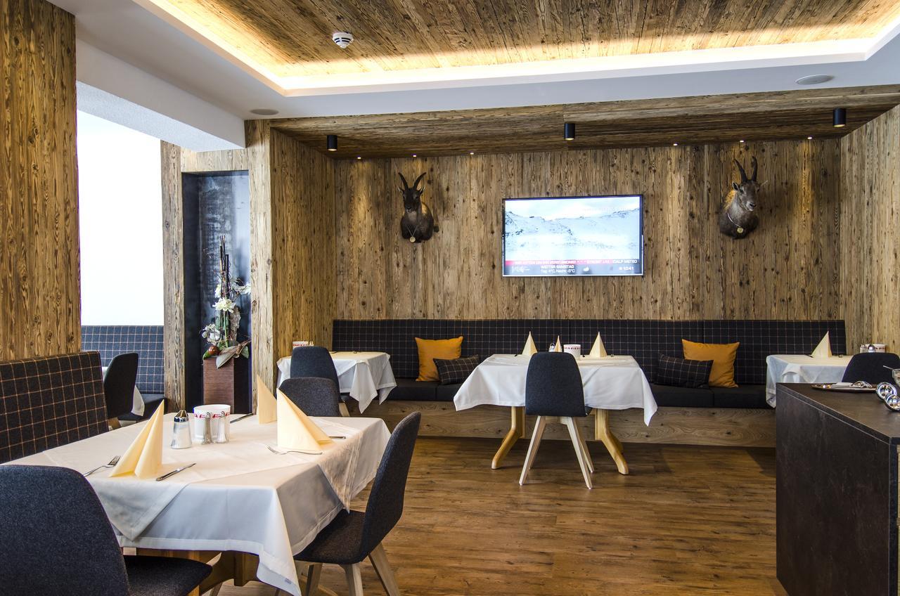 Hotel Garni Persutt Ischgl Exteriör bild